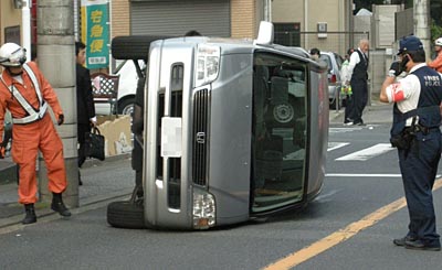 側面衝突を受けたクルマ