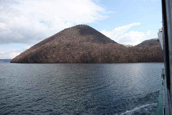 洞爺湖の中島