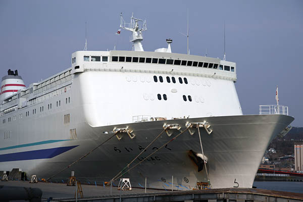 新日本海フェリー「らいらっく」
