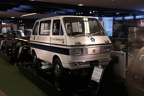 展示車両