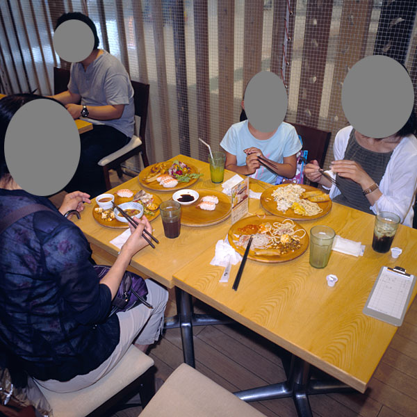 昼食