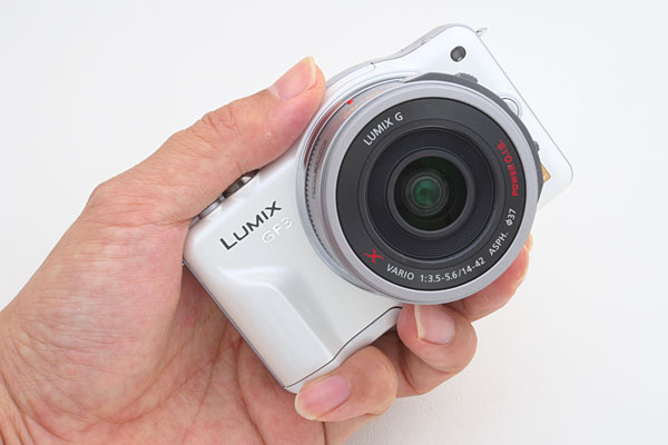 LUMIX DMC-GF3