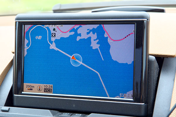大根島へ繋がる道