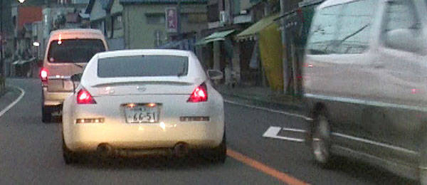 危険運転のフェアレディZ