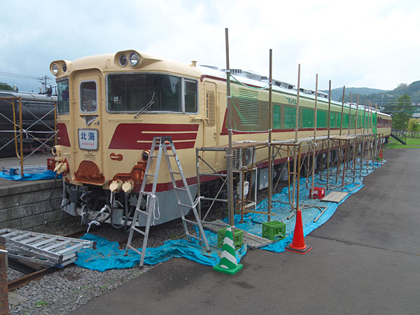 ディーゼル列車「キハ82」