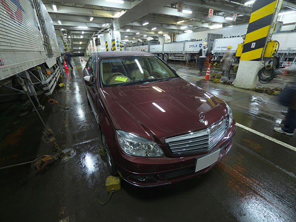 車両甲板