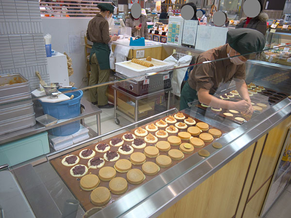 蜂楽饅頭(ほうらくまんじゅう)