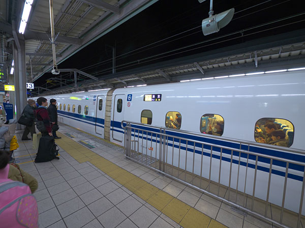 新幹線入線