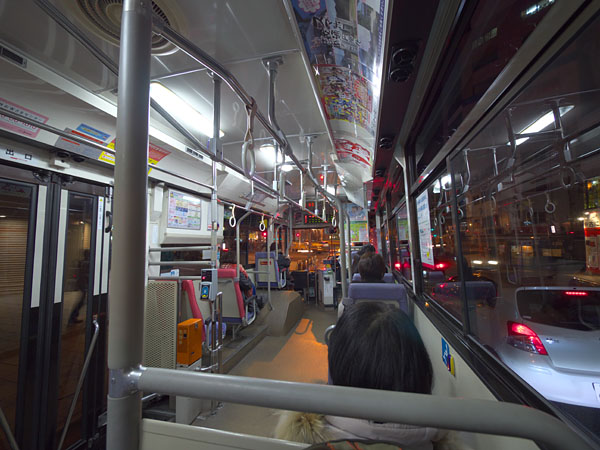 西鉄バス車内