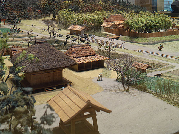 博物館展示 (ティルト角5°)