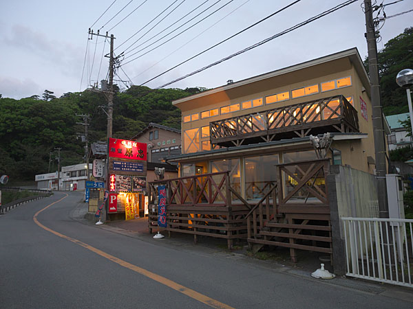 「うに清」の隣にあった「原忠」